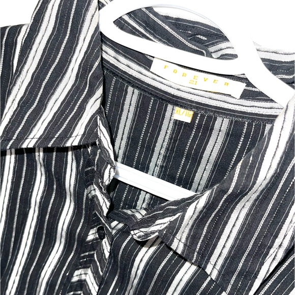 Forever 21 Blouse - Picture 3 of 3